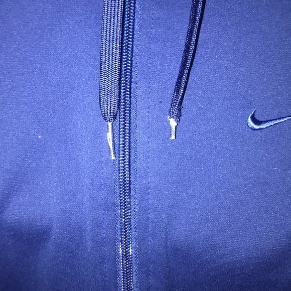 Nike jacket - Picture 3 of 3